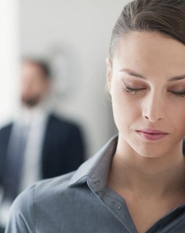 علاج-الصداع-النصفي-بالاعشاب