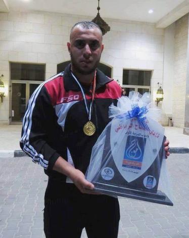 الحارس موسى الريفي - حارس نادي التفاح