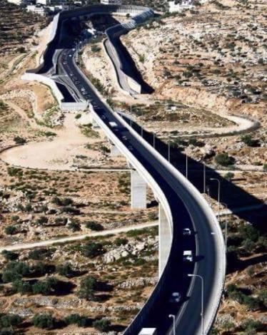 كشف صحيفة يديعوت احرونوت العبرية عن 