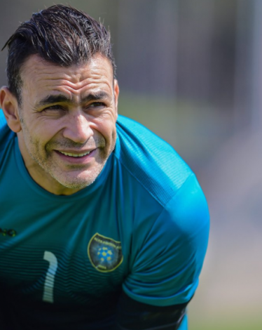 عصام الحضري