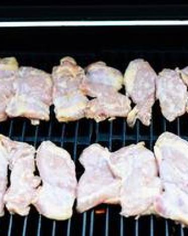 ضبط دجاج فاسد بالخليل