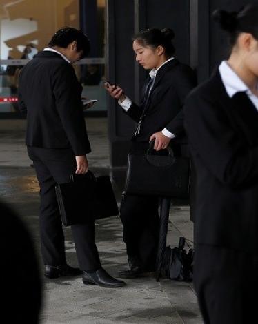 593eb4bfc46188a1088b45f0