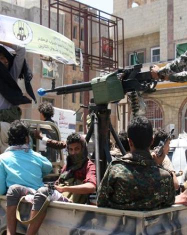 مقتل 13 عنصرا من الحوثيين وقوات صالح بمعارك تعز