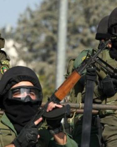 عناصر الأجهزة الأمنية بالضفة الغربية المحتلّة