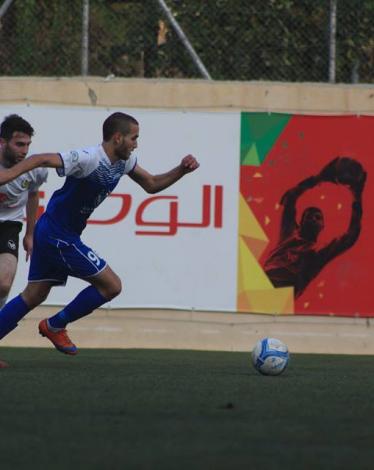 شباب الخليل يستعيد مدافعه النتشة