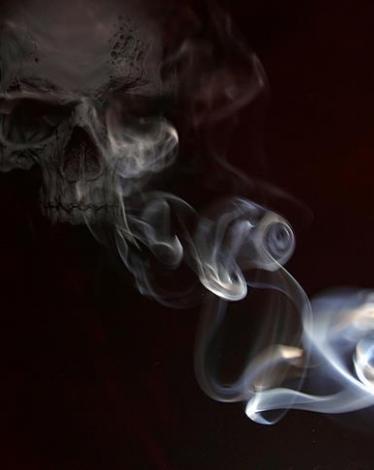 التدخين يقصف أعمار مرضى الإيدز أكثر من الفيروس نفسه (دراسة)