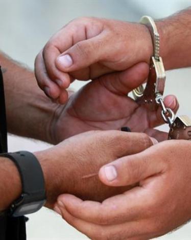 شرطة خانيونس تقبض على مزوّر