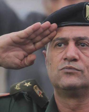 شبان من نابلس يقتطعون جزءًا من راتبهم دعمًا للمقدم أبو عرب