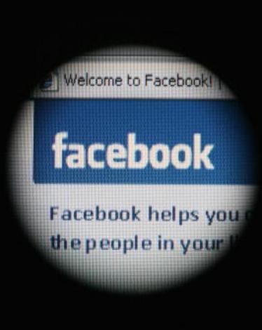 قوانين أسترالية لكشف مضمون الرسائل المشفرة