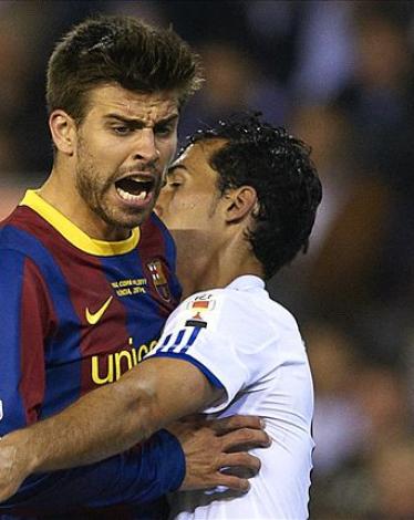 صراع بيكيه وأربيلوا متواصل