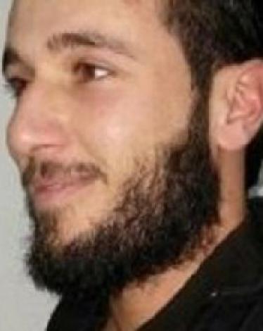 الأسير الجريح ‫‏مخامرة يعاني من آلام في ذراعه
