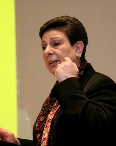 عضو اللجنة التنفيذية لمنظمة التحرير، رئيسة دائرة الثقافة والإعلام حنان عشراوي