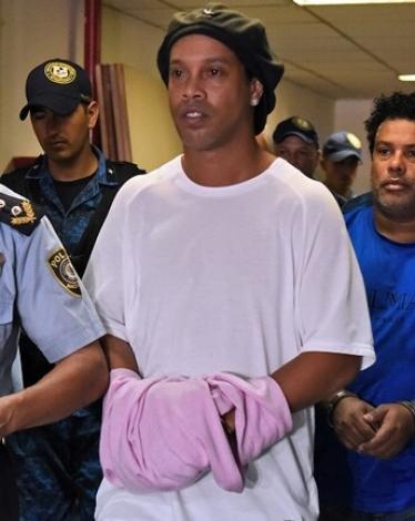 5e65ef4a4c59b752d335f10d