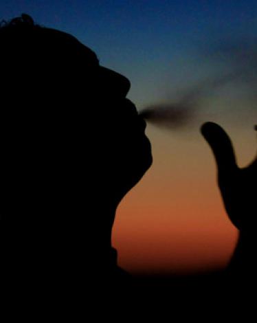 التدخين يكلف العالم أكثر من تريليون دولار سنوياً