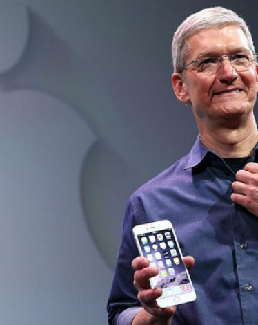 مدير أبل يستفيد من 