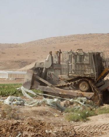 الاحتلال يجرّف عشرات الدونمات الزراعية في الأغوار الشمالية (1)