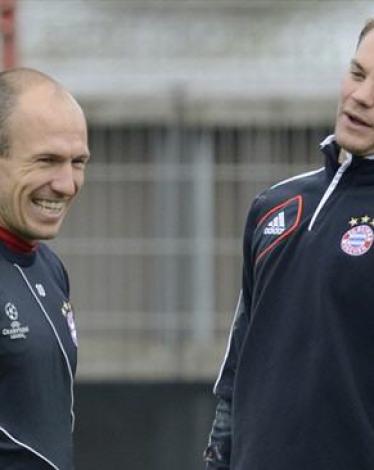 Arjen-Robben-Manuel-Neuer
