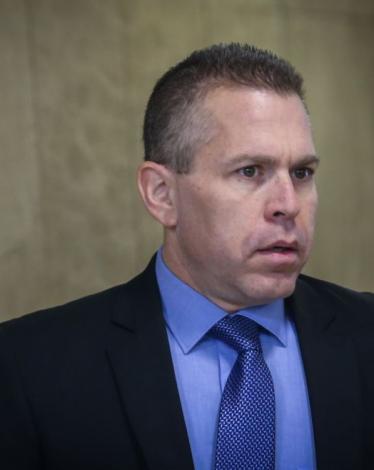 جلعاد اردان