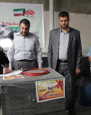 توزيع أسطوانات غاز على الأسر المحتاجة