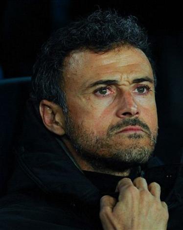 رد غريب من إنريكي حول مفاوضات التجديد لميسي