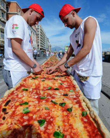 5201621115414481بيتزا،-البيزا-الايطالية،-ايطاليا،-اخبار-ايطاليا-(1)