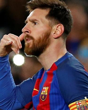 ما سر مكالمة ميسي بعد الهدف؟