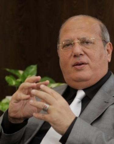 الخضري: تجاوز الوضع الإنساني الخطير بغزة يحتاج جهوداً كبيرة
