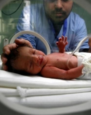 غزة: 14 ألفًا و630 مولودًا جديدًا خلال 3 شهور