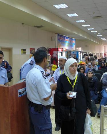 5adc0ae725547d0303a04ff599a1f78e