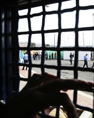 أسرى في سجون الاحتلال الإسرائيلي