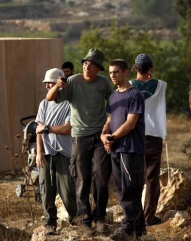 مستوطنون متطرفون