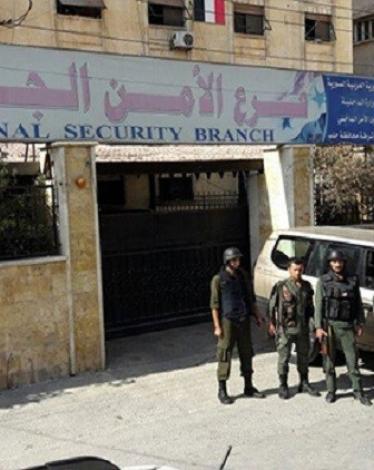 دورية أمنية لمكافحة سرقة السيارات وسط سوريا!