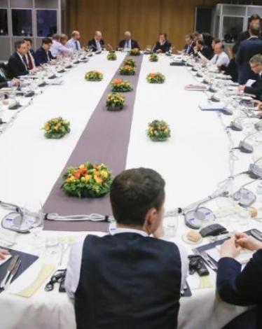 d887059b-ea16-4475-b5b3-117f61a99270