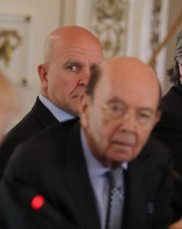 176 مليار $ عجز لدى الحكومة الأمريكية في آذار