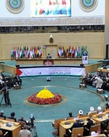 خامنئي: المقاومة استطاعت إبقاء قضية فلسطين حيّة