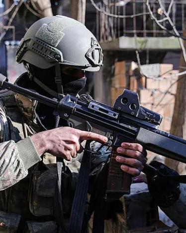 الأركان التركية تعلن مقتل 8 إرهابيين جنوب شرقي البلاد