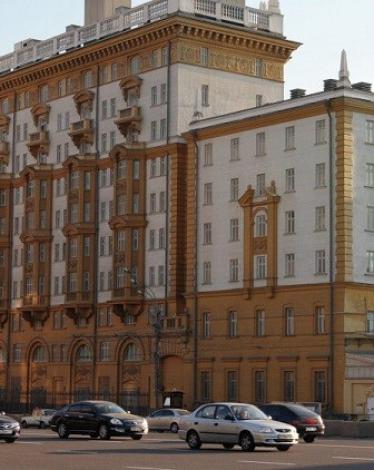 الحظر الروسي على الدبلوماسيين الأمريكيين يدخل حيّز التنفيذ