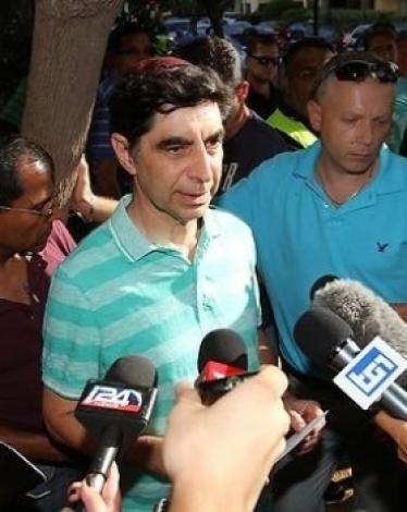 عائلة جولدن تطالب قيادة الاحتلال التوحّد لإعادة ابنها