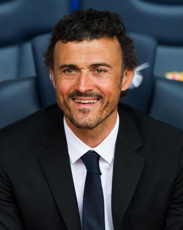 من الممكن التحدث بإسهاب عن الأسباب التي أدت لنجاح ثورة برشلونة وتأهله إلى ربع نهائي دوري أبطل أوروبا بفوزه على باريس سان جيرمان 6-1 في مجزرة كروية تحقق فيها إعجاز كروي، بعدما خسر الفريق الكتالوني مباراة الذهاب في باريس برباعية نظيفة، بيد أن أحدا لا يستحق 