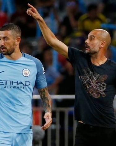 جوارديولا يُحطّم أحلام مانشستر سيتي