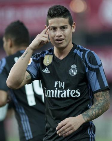 مدريد يضرب غرناطة برباعية نظيفة