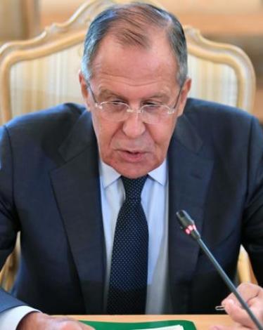 لافروف يبحث في أبو ظبي الأزمة الخليجية