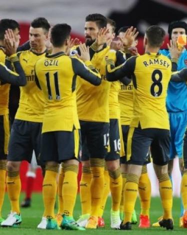 C9ow5bbXsAAn2Ne-e1492462299471