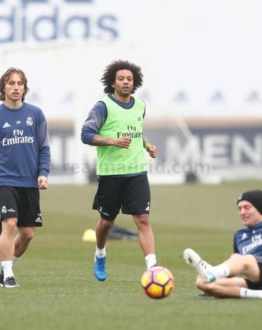 110565-مارسيلو-ومودريتش-فى-تدريبات-ريال-مدريد-من-جديد
