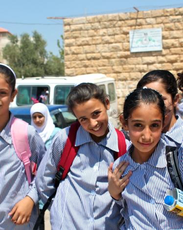 e-kilchherr-school-girls-after-class-hours-tuqu-290813
