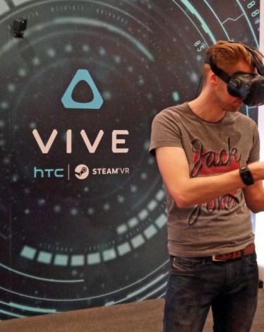 HTC Vive Pre review07-1200-80