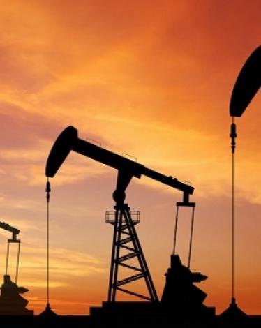 تراجع أسعار النفط بعد اقتراح ترامب بيع الخام الأمريكي