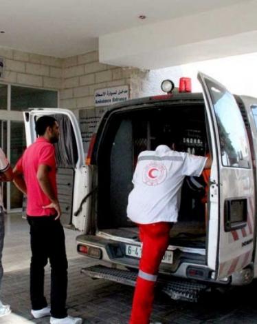 إصابة بحادث انقلاب مركبة غرب جنين