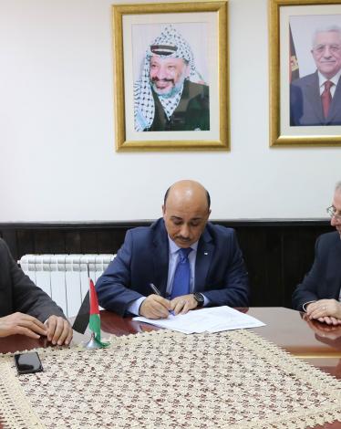 468aca0669b4c1c5980a81facb28eb65