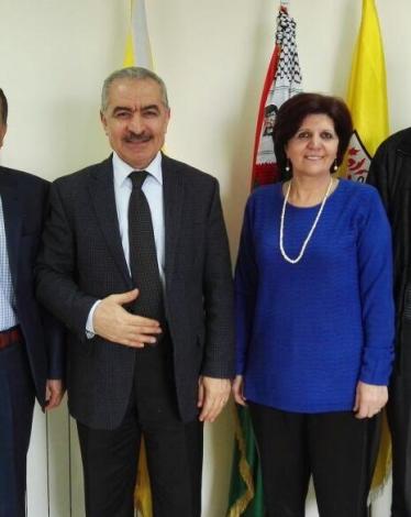 اشتية: مركز 